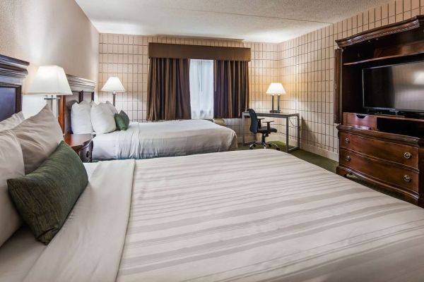 Hotel SURESTAY PLUS BY BEST WESTERN FARMINGTON (De Lassus)